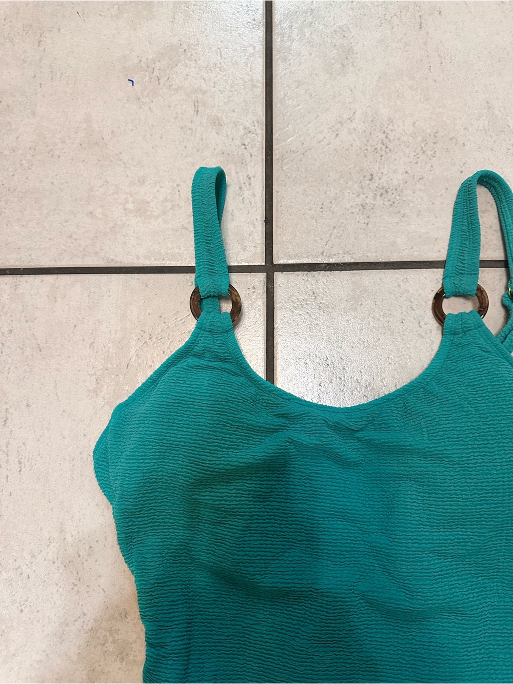 Shade & Shore Textured teal pucker textured one-piece swimsuit O-ring Small - Picture 5 of 10